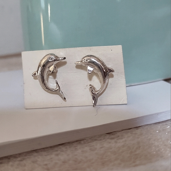 Silver Plated Dolphin Pierced Earrings - Picture 5 of 7